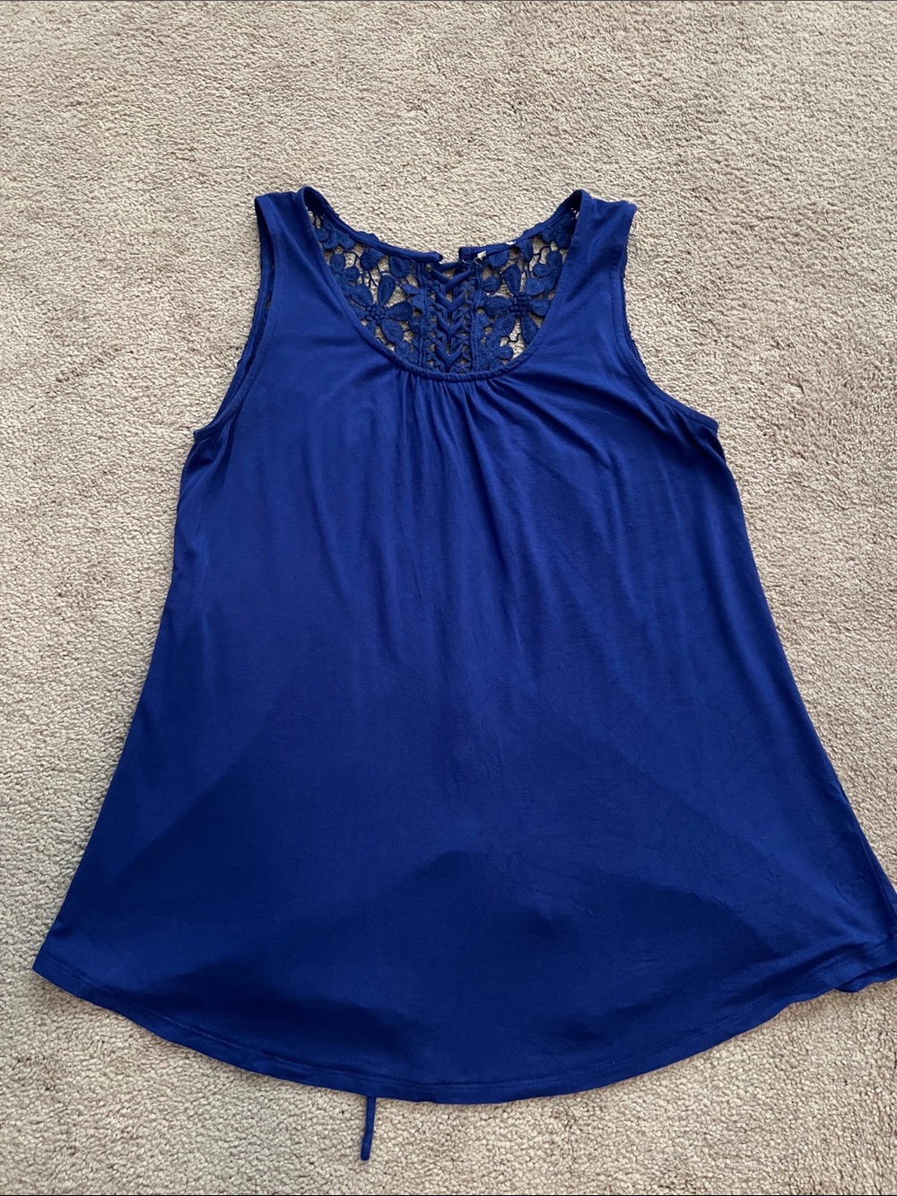 Cupio Crocheted Lace Back Scoop Neck Tank Top - Royal Blue, size M (no tag), EUC